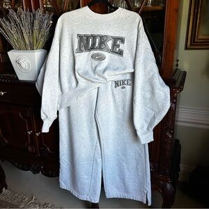 Nike Phoenix Fleece Heather Grey Cropped Sweatshirt & Wideleg Sweatpants Set